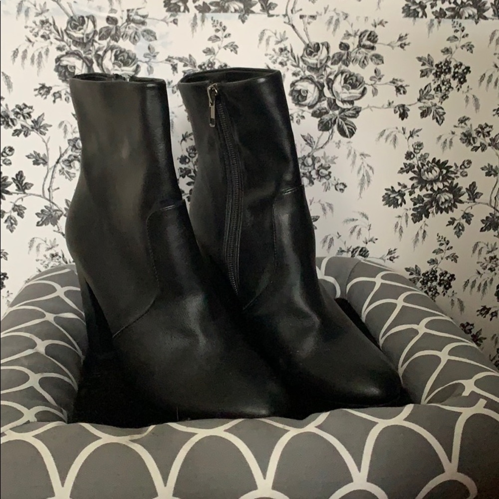 Booties - Picture 5 of 5